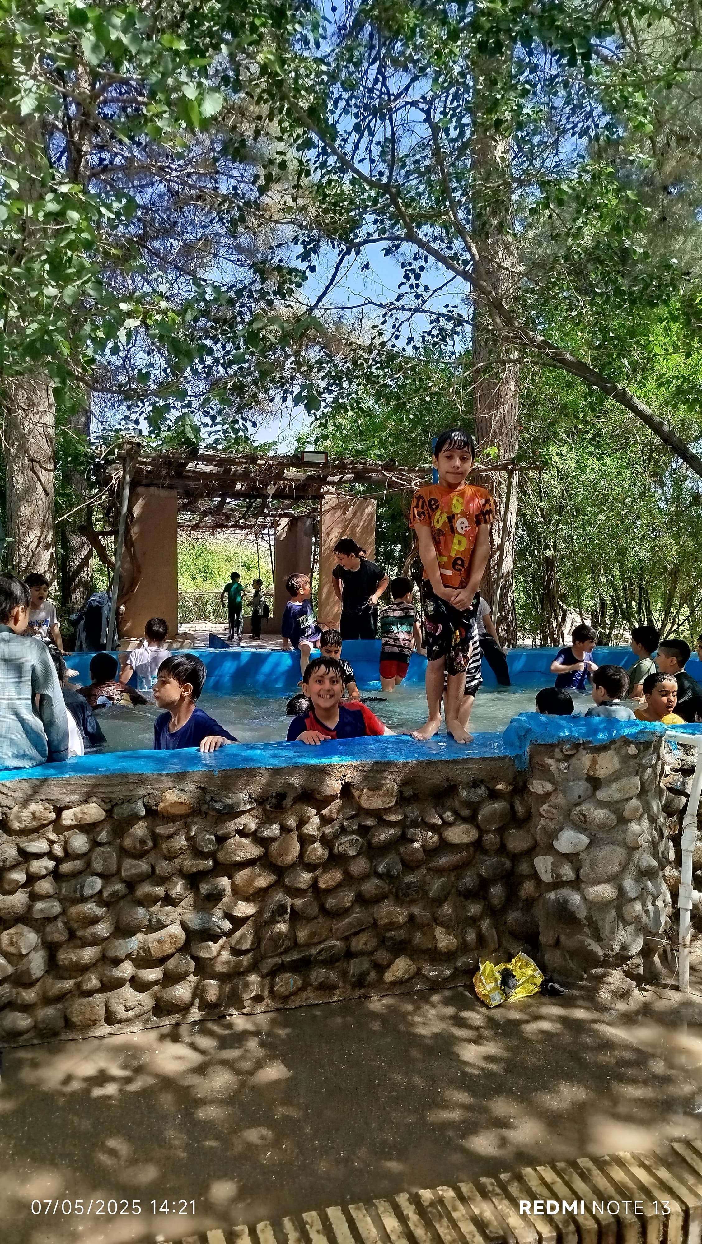 دبستان قرآنی پسرانه غیردولتی شهید اندرز